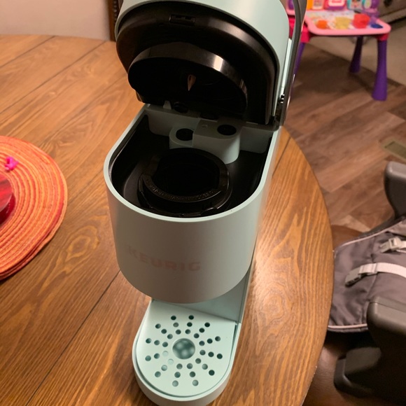 Keurig K-Mini Single Serve Coffee maker